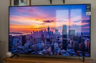 The Ultimate UK GuidYour Guide to the Next Steam Sale: Predicting the Big Discounts and How to Preparee to Buying a New TV: From Pixels to Perfection